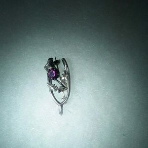 Antique Vintage silver brooche w/ purple gemstone